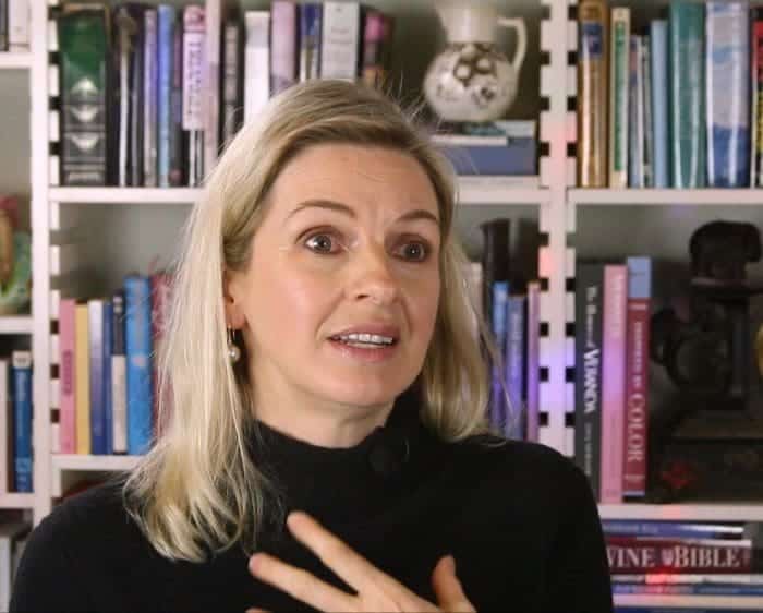 Meet Isabelle, Cinderella’s “Ugly” Stepsister